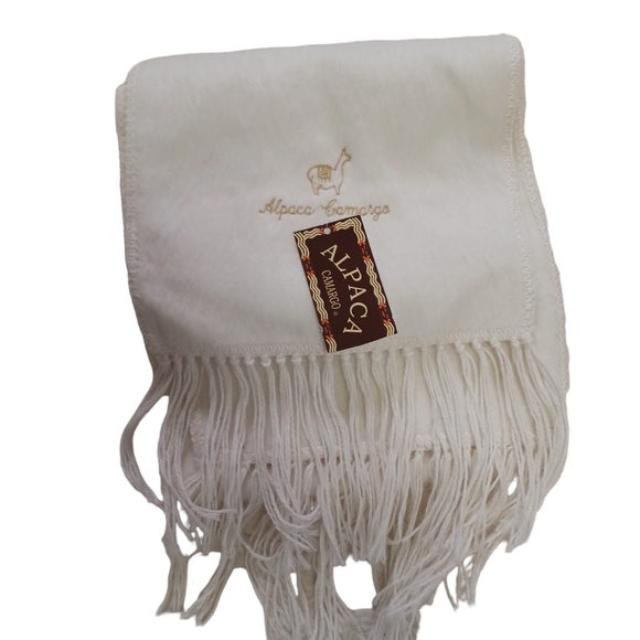 Scarves Colorful and solid. Cream Alpaca Wool - Picture 4 of 10